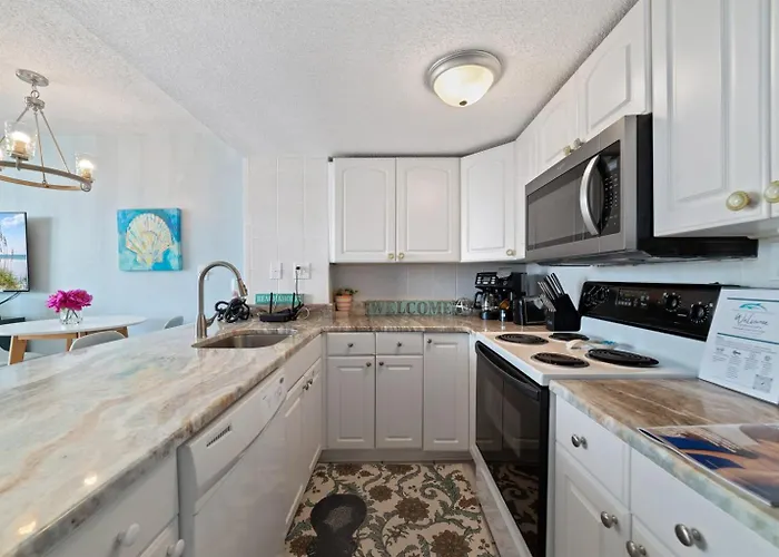 Apartment Surf And Racquet Club 211a King Bd Boat Launch Trailer Parking *