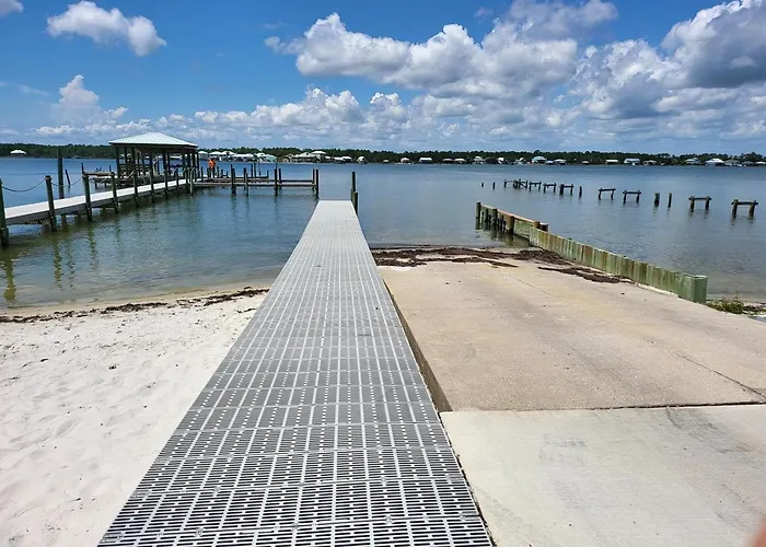 Apartment Surf And Racquet Club 211a King Bd Boat Launch Trailer Parking