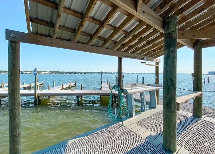 Surf And Racquet Club 211a King Bd Boat Launch Trailer Parking