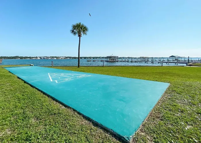 Surf And Racquet Club 211a King Bd Boat Launch Trailer Parking
